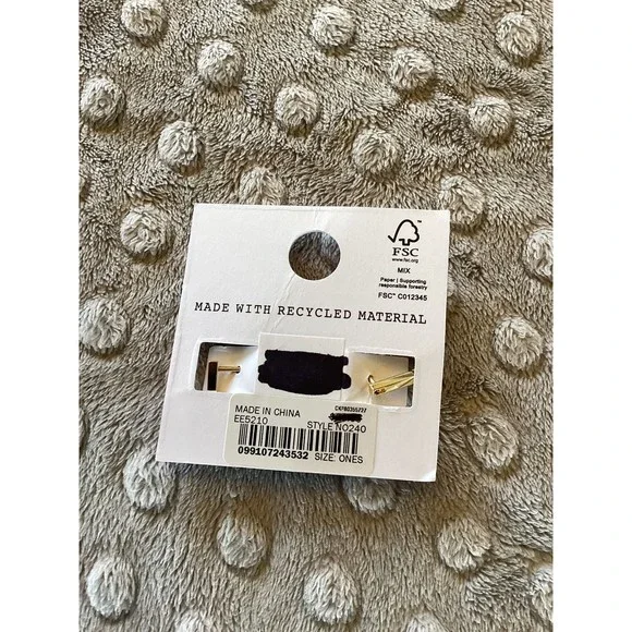 Madewell The Tennis Collection Bezel Set Crystal Carabiner Hoop Earrings Gold OS - Picture 4 of 5